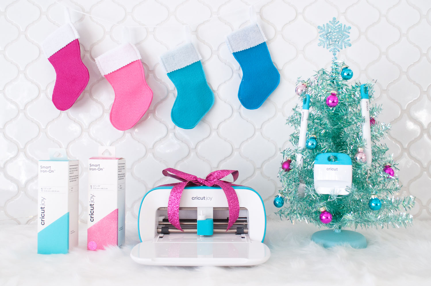 How to put together the perfect Cricut Joy Holiday gift set