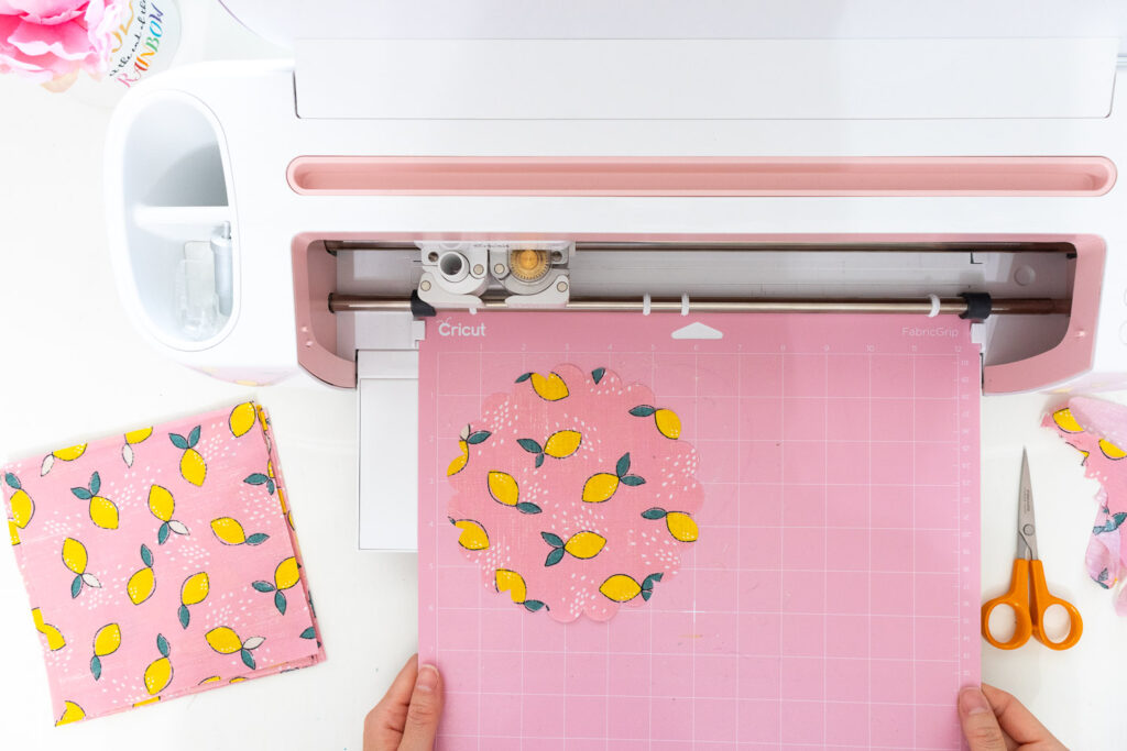 Cricut 12 x 24 Fabric Grip Cutting Machine Mat - Pink 